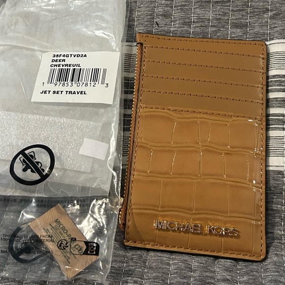 Michael Kors Camel Card Holder - Picture 1 of 7